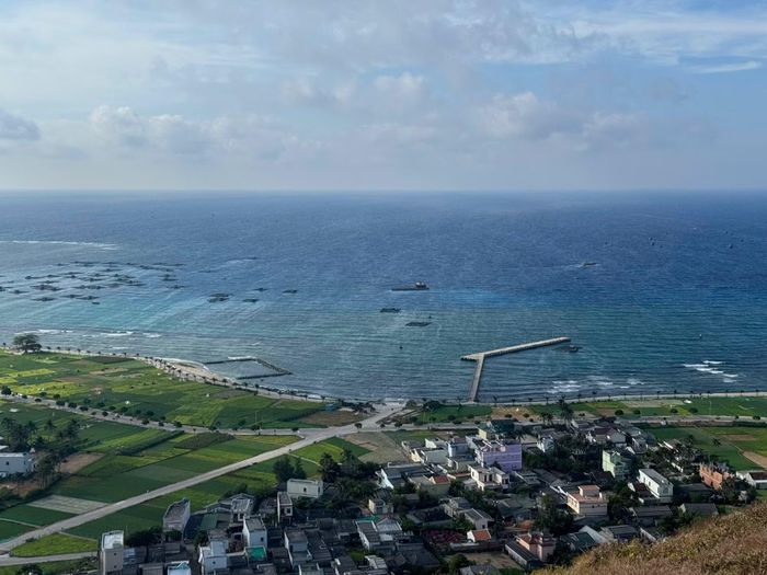 Nếu cảnh quan là thứ đưa du khách đến một hòn đảo thì cộng đồng mới là yếu tố khiến họ hiểu và nhớ về nơi đó. (Nguồn: Vietnam+)