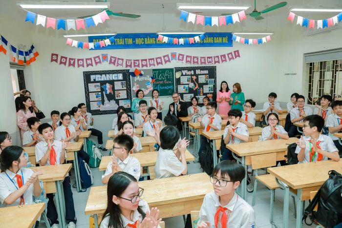 Pháp chú trọng trong việc tạo điều kiện để thế hệ trẻ Việt Nam tiếp cận nền giáo dục và đào tạo tốt nhất. (Ảnh: PV/Vietnam+)
