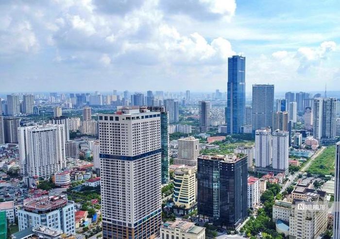 Dùng thuế lũy tiến siết đất bỏ hoang, điều tiết chênh lệch địa tô là giải pháp căn bản để nắn dòng vốn vào sản xuất, chặn nhóm ôm đất chờ thời trục lợi hạ tầng công (Ảnh: Hữu Thắng).