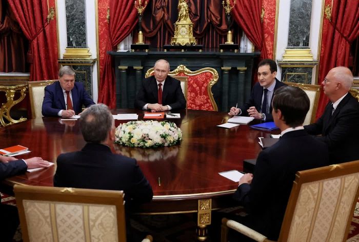 Tổng thống Nga Vladimir Putin có cuộc hội đàm với các đặc phái viên Mỹ. Ảnh: Reuters.