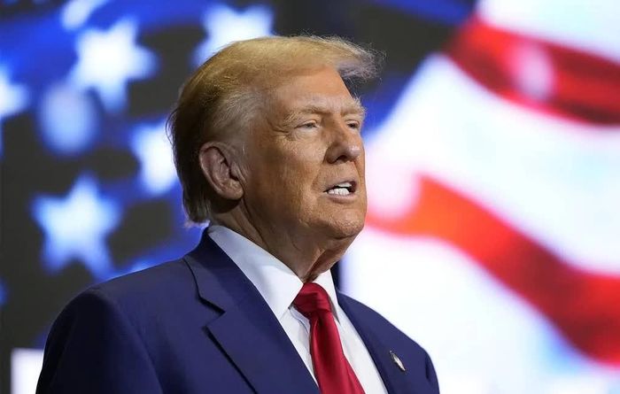 Khảo sát của Financial Times cho thấy tỷ lệ ủng hộ ông Trump giảm xuống mức thấp kỷ lục. Ảnh: AP.