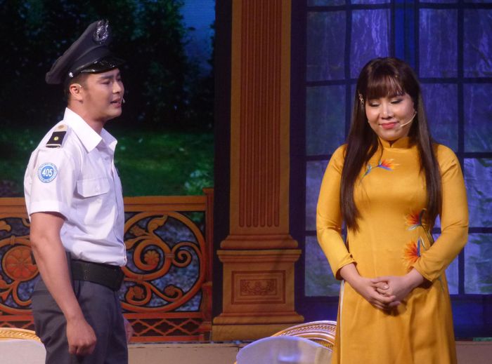 Võ Minh Lâm và Thu Vân trong vở Khách sạn Hào Hoa bản dựng mới. ẢNH: T.A.V