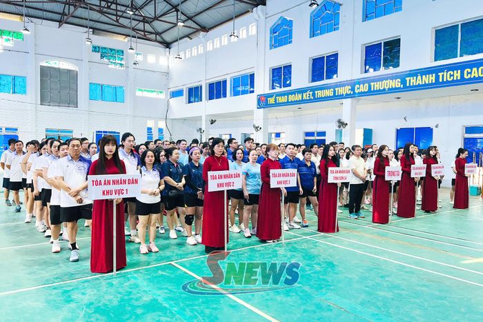 Các đoàn vận động viên tham dự Hội thao Tòa án nhân dân hai cấp tỉnh Sơn La lần thứ VIII năm 2026.