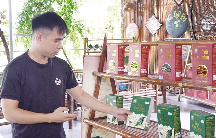 Người dân có thể dễ dàng truy suất nguồn gốc đối với các sản phẩm chè của tỉnh Thái Nguyên.