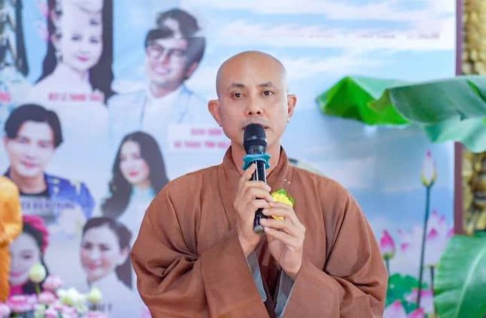 Đại đức Thích Trí Lực phát biểu khai mạc