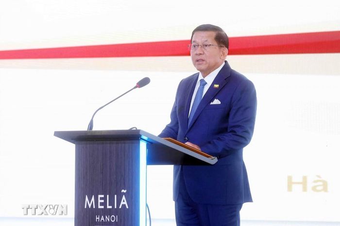 Tổng thống Myanmar Min Aung Hlaing phát biểu. Ảnh: TTXVN