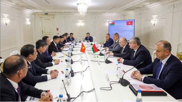 Quang cảnh phiên tham vấn.