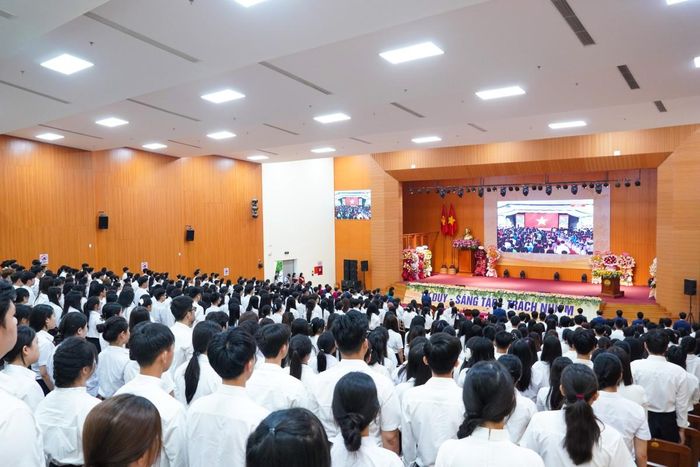 Toàn cảnh Lễ khai giảng năm học 2026–2027 tại Trường Đại học Luật, Đại học Huế