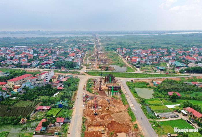 Hà Nội lấy ý kiến về Điều chỉnh tổng thể Quy hoạch phân khu đô thị sông Hồng, đoạn từ cầu Hồng Hà đến cầu Mễ Sở. Ảnh Quang Thái