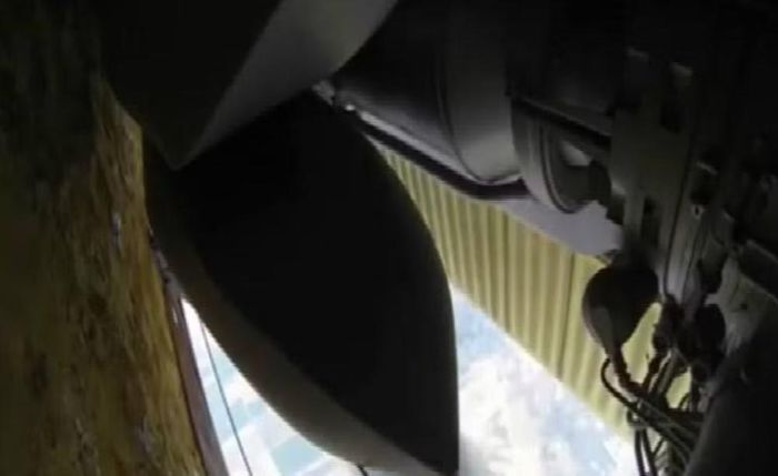 Radar và điện tử hàng không được nâng cấp. Hệ thống liên lạc được hiện đại hóa. Khả năng mang tên lửa cũng được mở rộng.