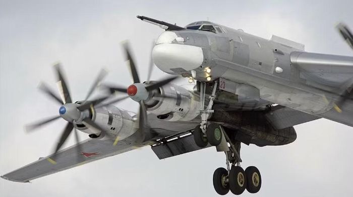 Thay đổi quan trọng nhất nằm ở vũ khí. Tu-95MSM được thiết kế để mang các tên lửa hành trình hiện đại hơn.