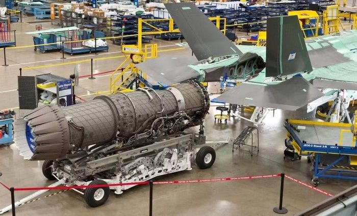Năng lực này cũng có ý nghĩa đối với NATO. Hiện Pratt &amp; Whitney đã xây dựng mạng lưới bảo dưỡng F135 tại Mỹ, Na Uy, Hà Lan, Nhật Bản và Australia. Việc Phần Lan phát triển thêm năng lực tại Linnavuori sẽ bổ sung một điểm hỗ trợ mới ở khu vực Bắc Âu.