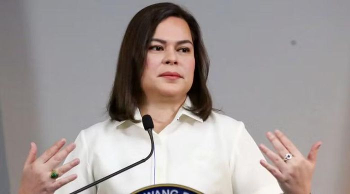 Khi mâu thuẫn chính trị giữa 2 phe trở nên căng thẳng, bà Sara từng nói sẽ thuê sát thủ ám sát ông Marcos, phu nhân Tổng thống và ông Romualdez nếu bà bị sát hại.