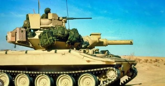 Sau đó, Mỹ tiếp tục thử nghiệm ý tưởng pháo-phóng tên lửa trên M60A2 và MBT-70, nhưng các chương trình này cũng không tạo ra một hướng phát triển lâu dài.