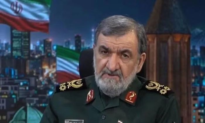 "Bất cứ tàu nào đi qua nơi này sẽ bị đưa vào danh sách trừng phạt của Iran", ông Rezaee tuyên bố. Ông không nêu cụ thể những biện pháp mà Tehran sẽ áp dụng đối với các tàu bị đưa vào danh sách.