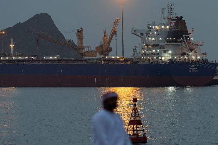  Căng thẳng tại eo biển Hormuz thúc đẩy các nước châu Á tăng cường dự trữ dầu khí chiến lược. Ảnh: Reuters. 