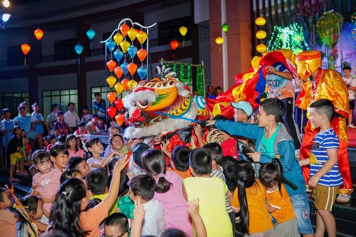 Vui hội trăng rằm