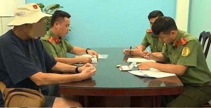 Qua đợt cao điểm kiểm tra cư trú, hoạt động của người nước ngoài, lực lượng chức năng đã xử phạt tổng cộng 689 triệu đồng