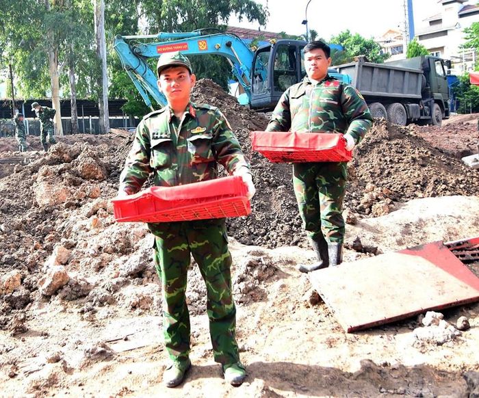 Kết quả trong ngày 7.9, lực lượng tìm kiếm đã phát hiện, quy tập 10 bộ hài cốt liệt sĩ và 1 bộ di vật tại khu B
