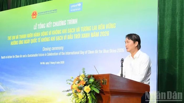 Ông Lý Phát Việt Linh, Chuyên gia Chương trình Biến đổi khí hậu, Giảm nhẹ rủi ro thiên tai, Ứng phó khẩn cấp, UNICEF Việt Nam phát biểu. (Ảnh: ĐĂNG KHOA)