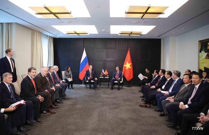 Tổng Bí thư, Chủ tịch nước Tô Lâm tiếp Chủ tịch Đảng Cộng sản Liên bang Nga Gennady Zyuganov. (Ảnh: Thống Nhất - TTXVN)