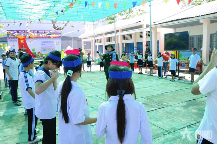 Cùng các em tham gia sân chơi thiếu nhi hè năm 2026 với chủ đề “Thiếu nhi vui hè-An toàn-Sáng tạo-Chuyển đổi số” do địa phương, nhà trường và đơn vị tổ chức.