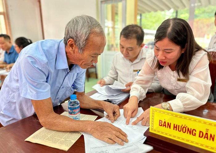 Bộ NN-MT yêu cầu số hóa, đẩy nhanh giải quyết thủ tục đất đai cho người dân. Ảnh minh họa: NGUYỄN MINH