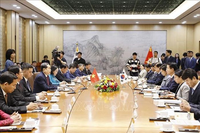 Chủ tịch Quốc hội Trần Thanh Mẫn hội đàm với Chủ tịch Quốc hội Hàn Quốc Cho Jeong Sik. Ảnh: TTXVN