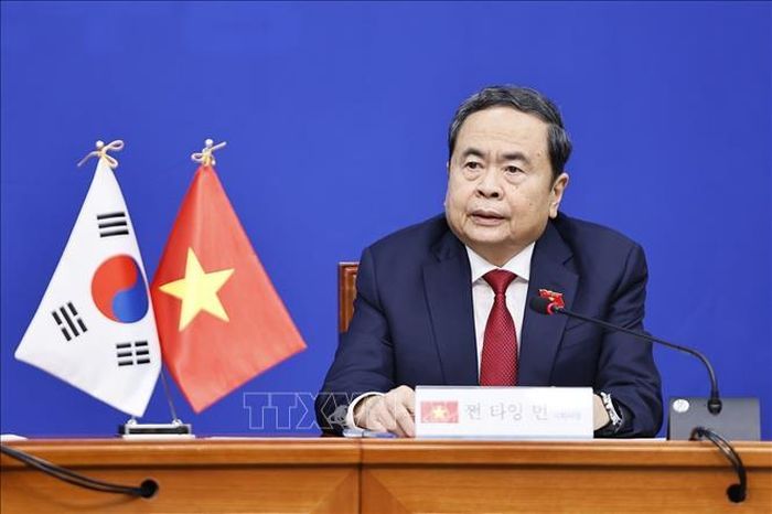 Chủ tịch Quốc hội Trần Thanh Mẫn phát biểu tại buổi tiếp. Ảnh: TTXVN