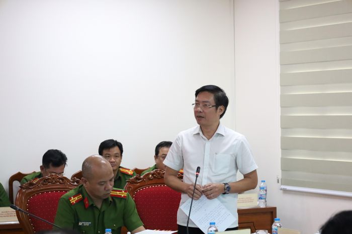 Phó Chánh án TAND TPHCM Quách Hữu Thái phát biểu góp ý