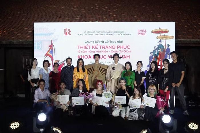 Quá trình tuyển chọn, 30 thiết kế xuất sắc được lựa chọn trưng bày tại Văn Miếu - Quốc Tử Giám.