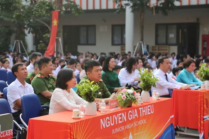 Quang cảnh chương trình.