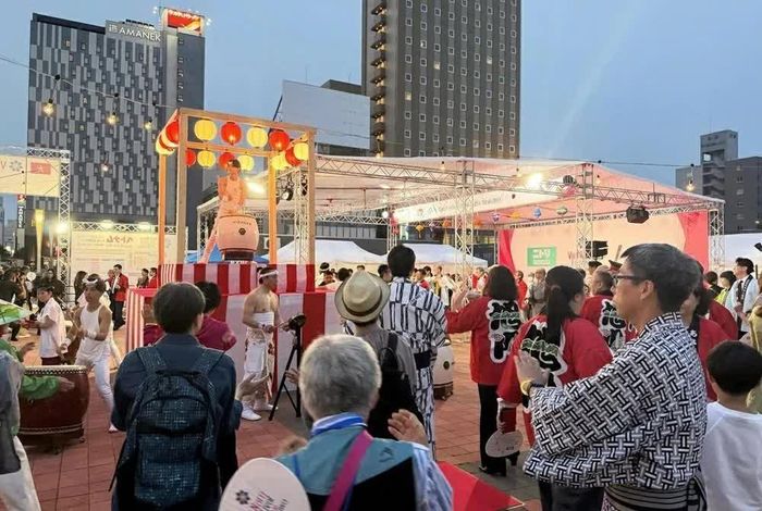 Không khí sôi động tại Lễ hội. (Nguồn: Báo Văn Hóa)