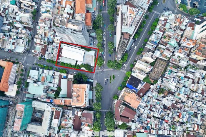 Tại kỳ họp thứ 4 (kỳ họp chuyên đề) HĐND TPHCM khóa XI, nhiệm kỳ 2026-2031, các đại biểu đã thông qua danh mục quỹ đất dự kiến sử dụng để thanh toán hợp đồng BT dự án Giải quyết ngập do triều khu vực TPHCM có xét yếu tố biến đổi khí hậu (giai đoạn 1).