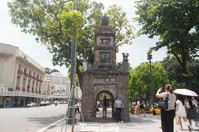 Khu vực tháp Hòa Phong và Bưu điện Hà Nội được nghiên cứu hạ giải một số công trình kiến trúc chưa phù hợp.