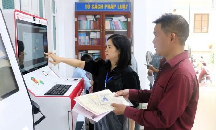 Từ sáng nay, các cơ quan hành chính trên địa bàn tỉnh Lạng Sơn chuyển sang khung giờ làm việc từ 7h.