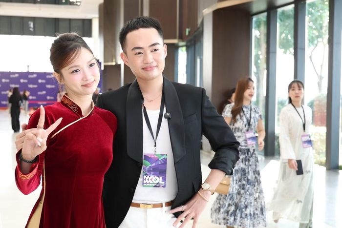 Bằng những nội dung tích cực trên mạng, KOL Tina Thảo Thi đón nhận sự yêu mến của rất nhiều người. Ảnh: Ngô Tùng