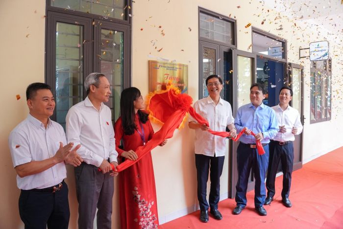 PV Drilling tài trợ nhiều phòng học STEM và các công trình xây dựng trường học, nhà đại đoàn kết tại nhiều địa phương, góp phần phát triển cộng đồng.