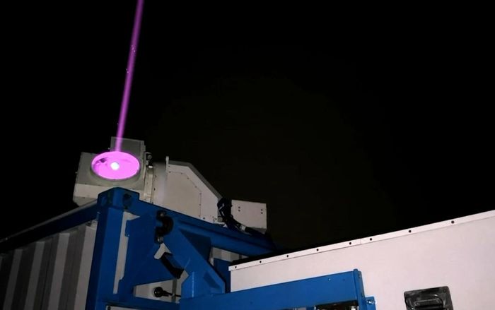 Nga dùng vũ khí ánh sáng (laser) thiêu rụi thiết bị bay Ukraine. Ảnh: defence-blog.com