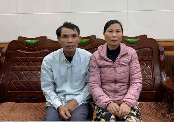 Sau khi con gái mất tích không rõ lý do, ông Thành, bà Hương sống trong đau khổ tột cùng