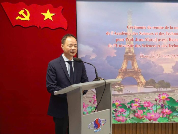Ông Trần Hồng Thái