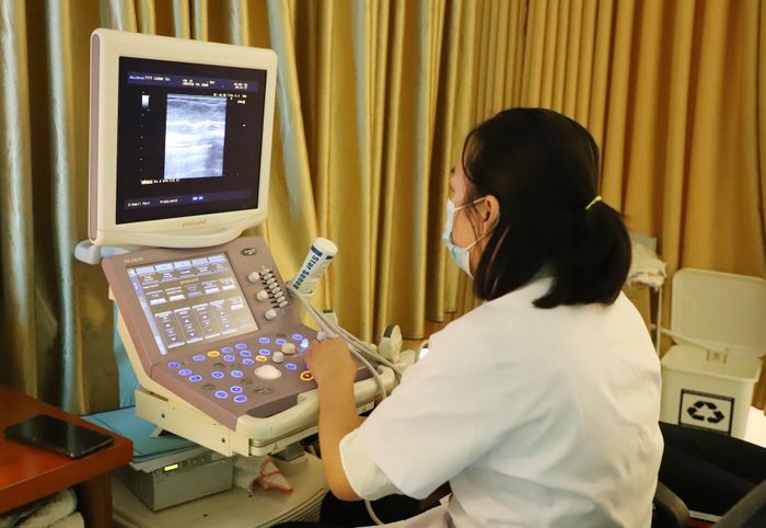 Ung thư vú phát hiện càng sớm, việc điều trị càng đơn giản, hiệu quả. Ảnh: Trần Hà