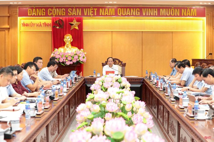 Ban Chỉ đạo các dự án đầu tư trọng điểm trên địa bàn tỉnh Hà Tĩnh họp nghe báo cáo tình hình thực hiện các dự án.