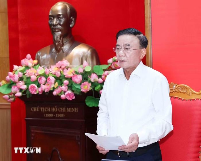 Đồng chí Trần Cẩm Tú, Ủy viên Bộ Chính trị, Thường trực Ban Bí thư, Bí thư Đảng ủy các cơ quan Đảng Trung ương phát biểu chỉ đạo Hội nghị. (Ảnh: Phương Hoa/TTXVN)