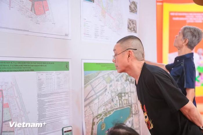 Không gian công viên - quảng trường phía Đông được nghiên cứu phát triển không gian ngầm nhằm tăng cường không gian dịch vụ, công cộng và kết nối với ga C9 thuộc tuyến đường sắt đô thị số 2, tạo lập khu vực TOD văn hóa, dịch vụ, thương mại đặc biệt. (Ảnh: Hoài Nam/Vietnam+)
