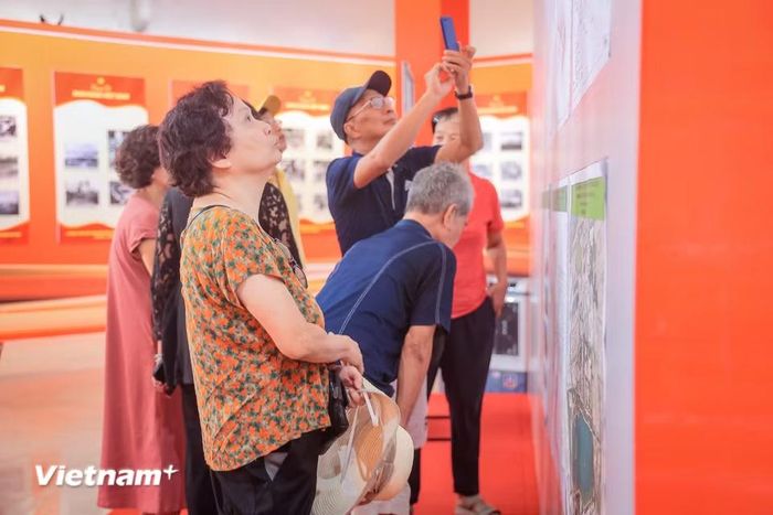 Việc lấy ý kiến nhằm công khai thông tin, tiếp nhận đầy đủ ý kiến của Nhân dân để tiếp tục nghiên cứu, hoàn thiện hồ sơ quy hoạch theo quy định. (Ảnh: Hoài Nam/Vietnam+)
