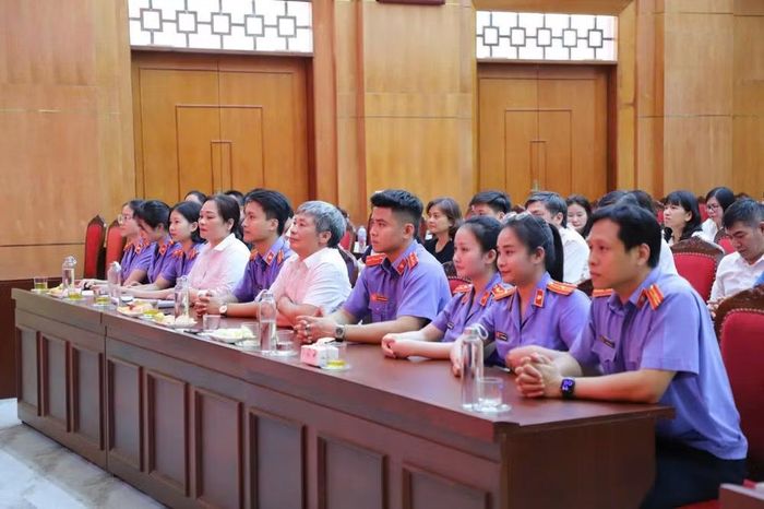 Bảo hiểm xã hội Việt Nam khẳng định sẽ kiên quyết bảo vệ quyền, lợi ích hợp pháp, chính đáng của người lao động. (Ảnh: BHXHVN)
