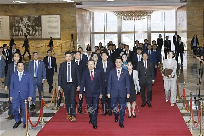 Lễ đón Chủ tịch Quốc hội Trần Thanh Mẫn thăm chính thức Hàn Quốc. Ảnh: Doãn Tấn/TTXVN