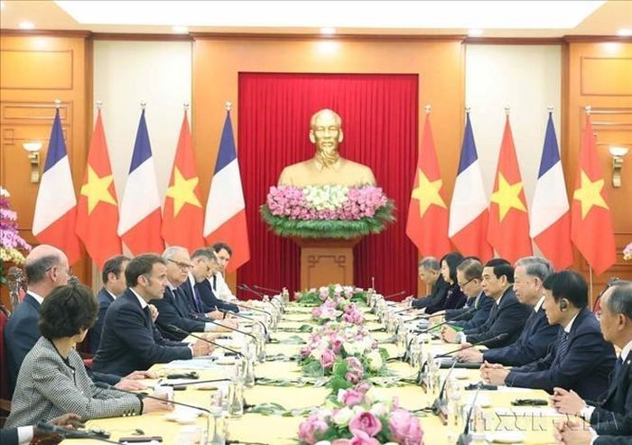 Tổng Bí thư Tô Lâm tiếp Tổng thống Pháp Emmanuel Macron thăm cấp Nhà nước tới Việt Nam (26/5/2025). Ảnh: Thống Nhất/TTXVN