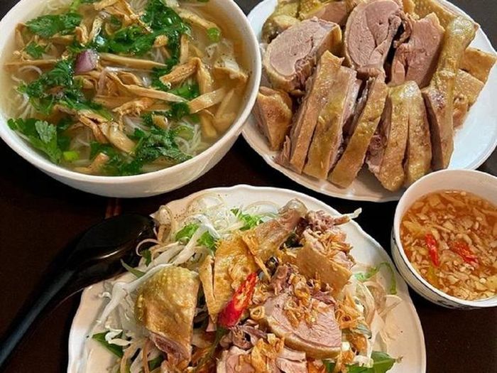 Thịt vịt có thể chế biến được nhiều món ngon. Ảnh minh họa.